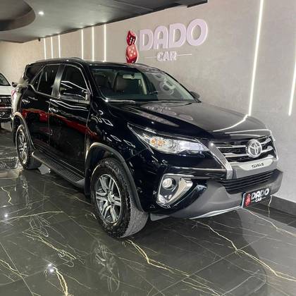 TOYOTA HILUX 2.7 SRV 4X2 CD 16V FLEX 4P AUTOMÁTICO